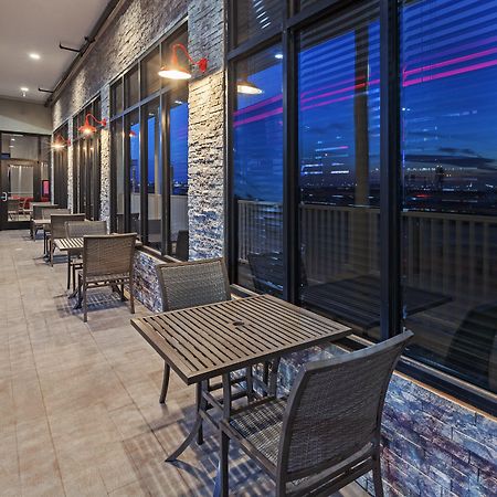 Holiday Inn Lubbock South By Ihg Екстериор снимка