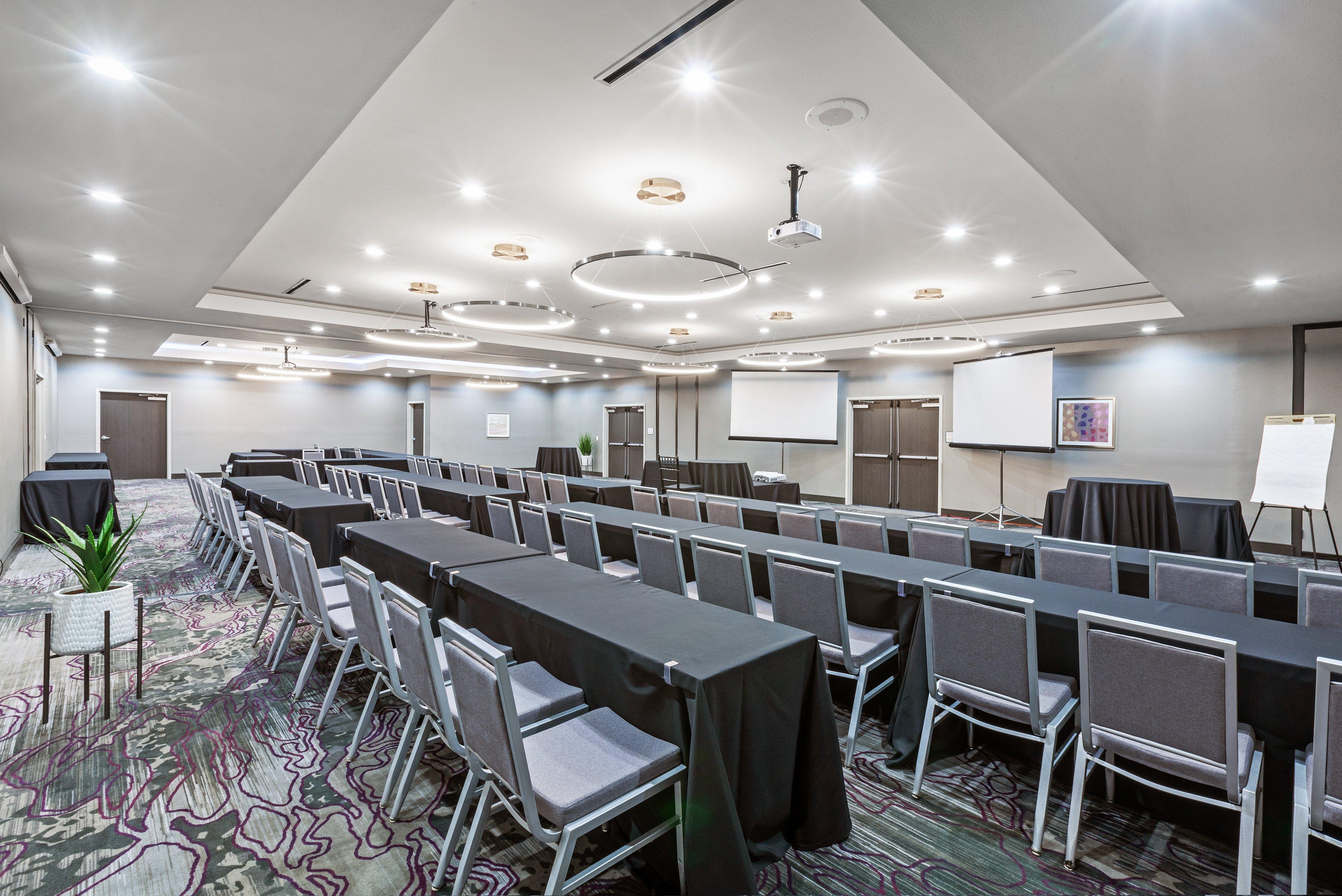 Holiday Inn Lubbock South By Ihg Екстериор снимка