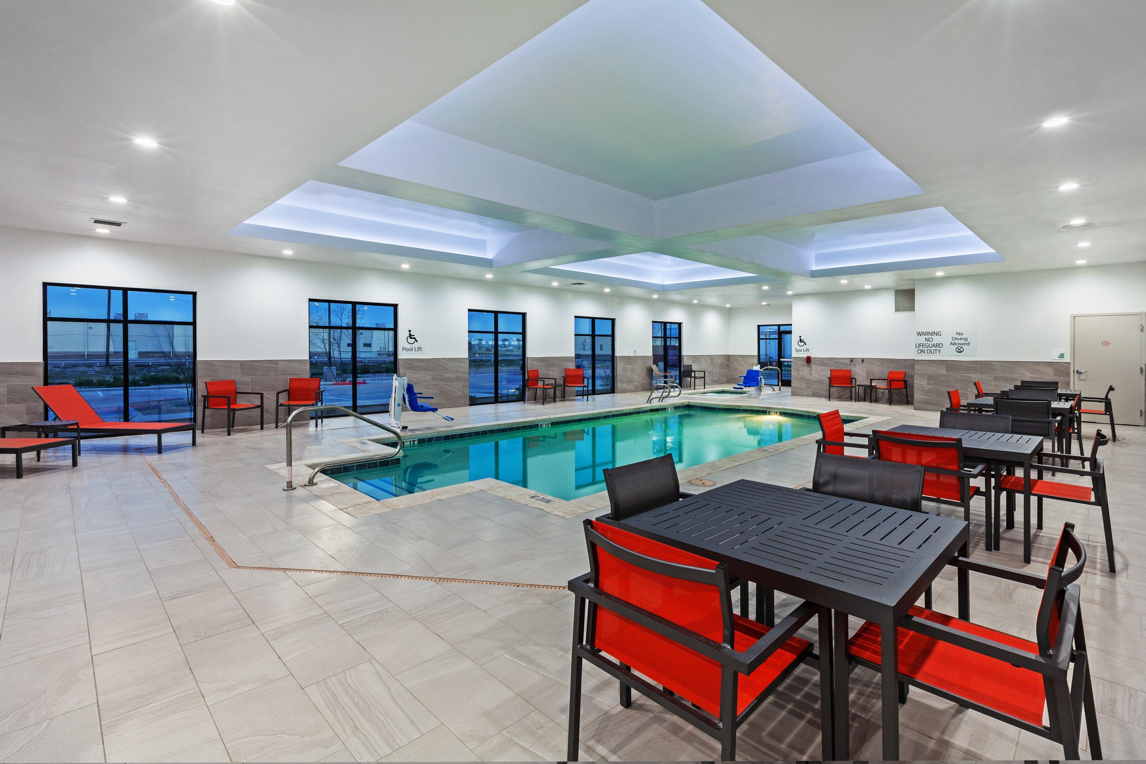 Holiday Inn Lubbock South By Ihg Екстериор снимка