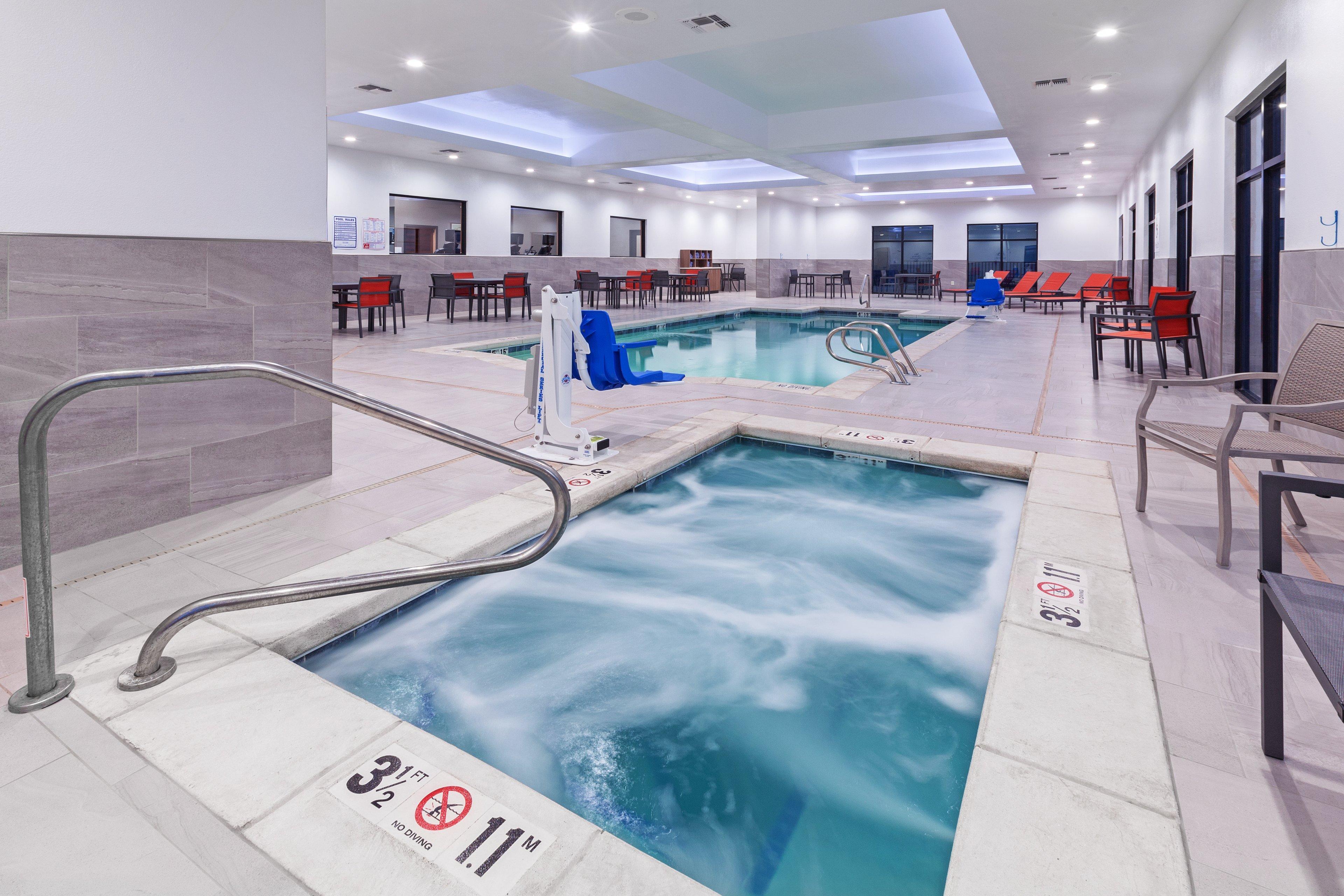 Holiday Inn Lubbock South By Ihg Екстериор снимка