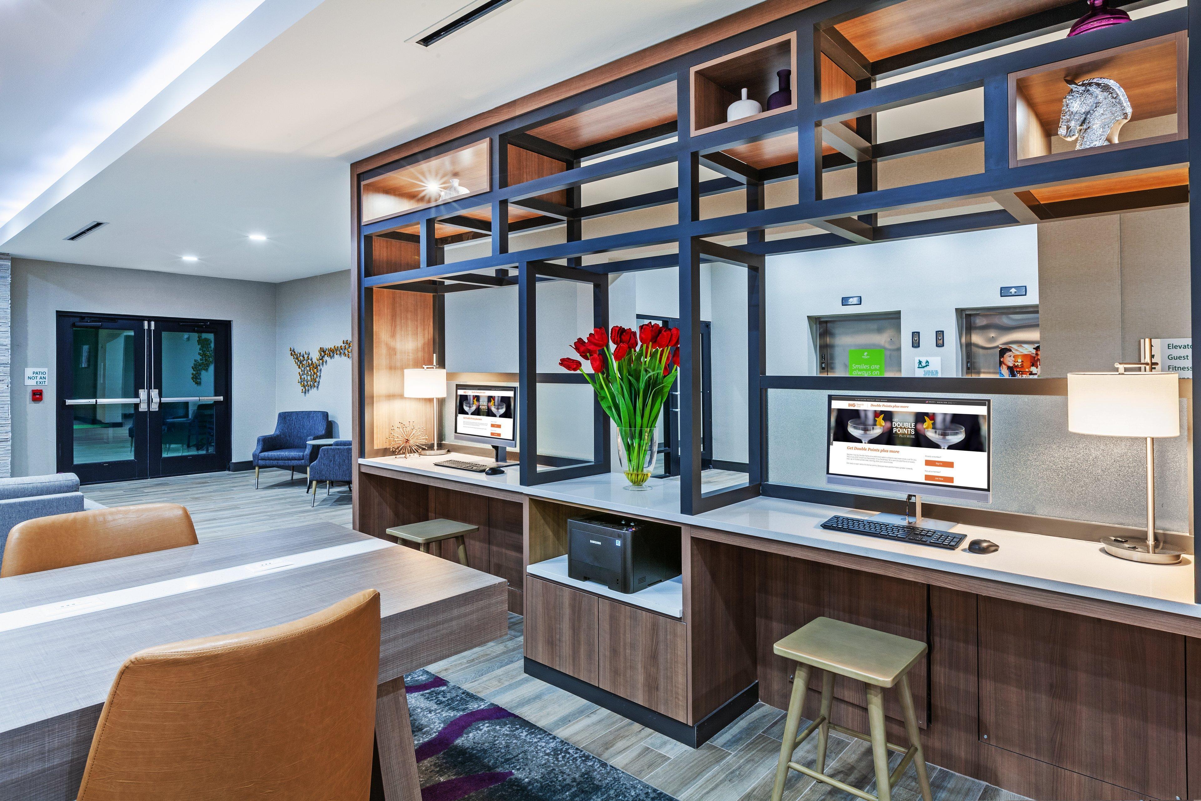 Holiday Inn Lubbock South By Ihg Екстериор снимка